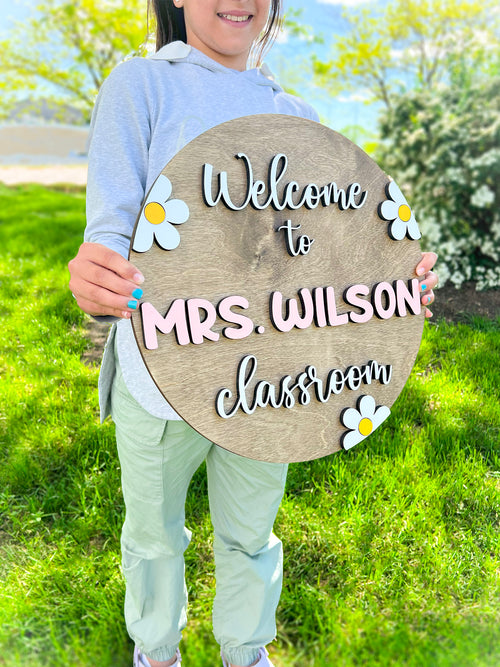 Personalized Teacher Sign – Custom Classroom & Desk Signs for Teacher Appreciation