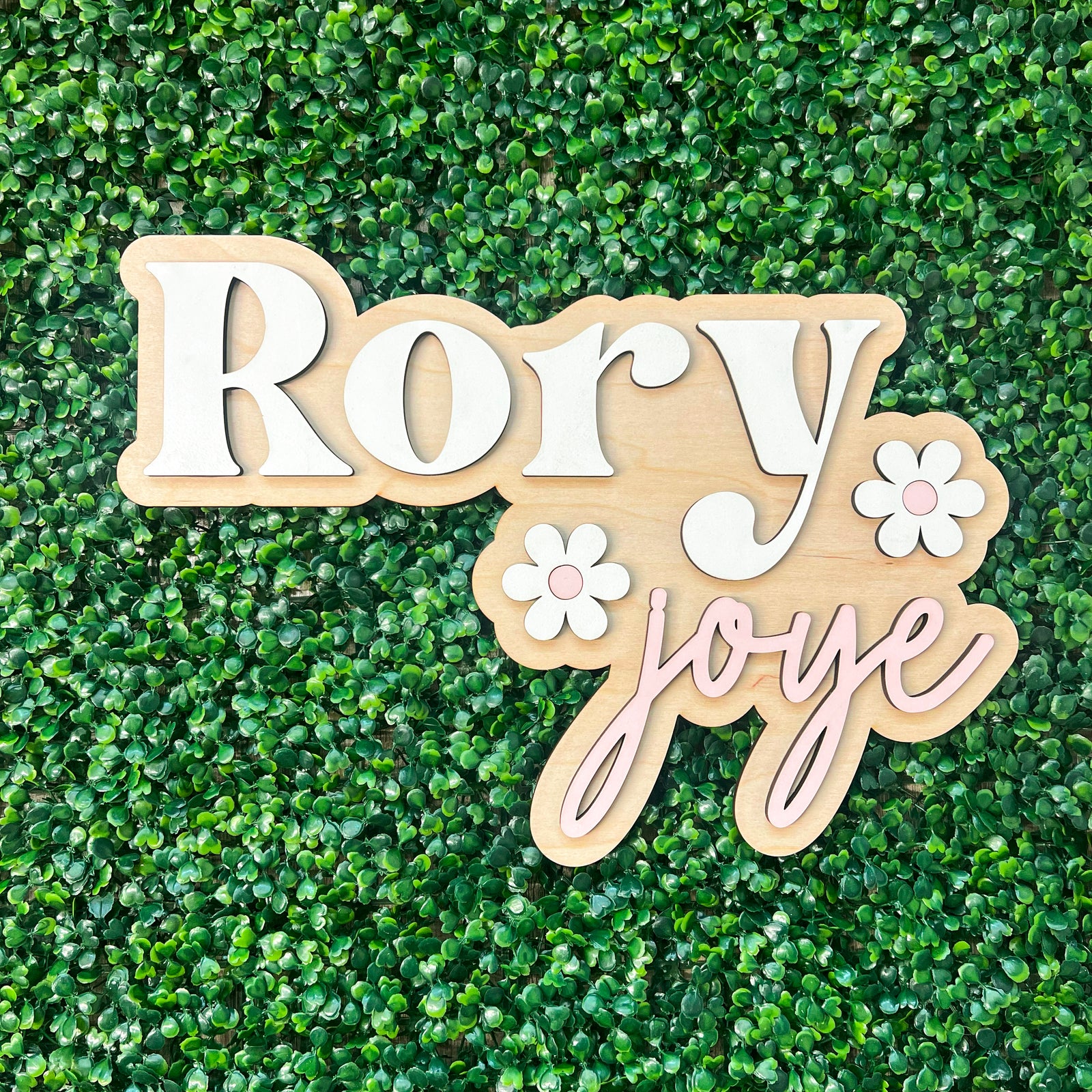 The Art of Personalized Decor: Wood & Sign Nursery Name Signs