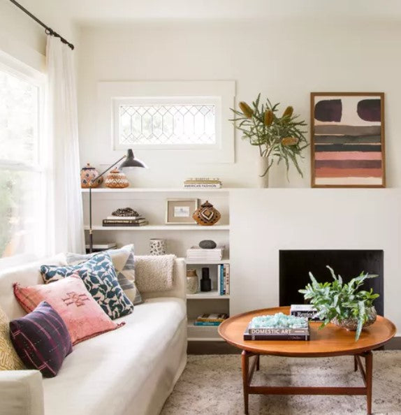 How to Decorate a Small Living Room: Maximizing Space and Style