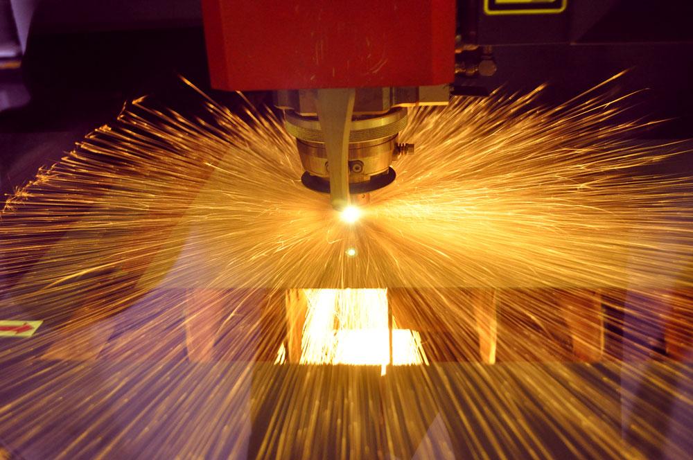 Laser Machine Maintenance and Beam Alignment Service in Ottawa / LaserTune™ Service